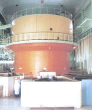 研究性重水反应堆
